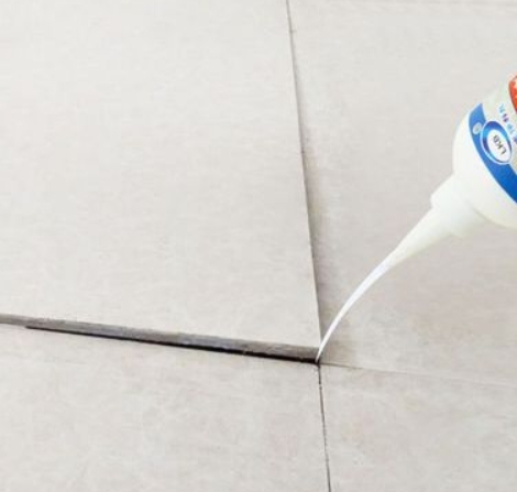 赣县瓷砖空鼓维修公司分享卫生间瓷砖脱落的原因可能有以下几点